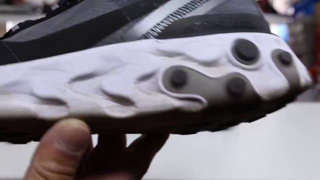 50 sắc thái với Nike React Element 87. Bí mật gì làm nên đôi giày của năm? | Vlog 34 – Duyet Sneake смотреть онлайн