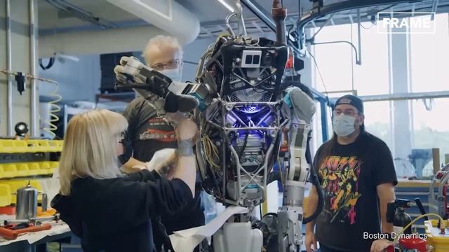 Genius US Idea to Replace its Horses with $40 Millions Legged Robots смотреть онлайн