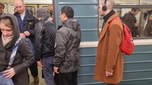 81-717/714.5М, да Селигерской, на станции Чкаловская.