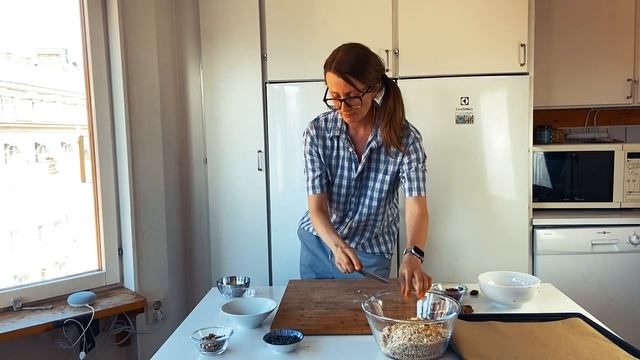 День 017 - Гранола без меда смотреть онлайн