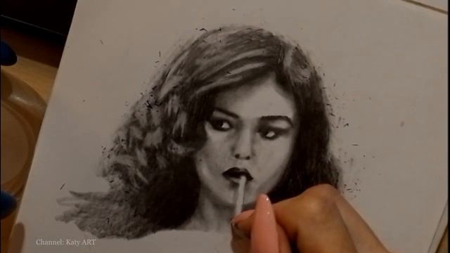 РИСУЮ карандашом ПОРТРЕТ | Моника Беллуччи из фильма Малена смотреть онлайн