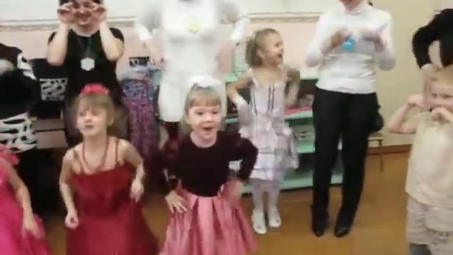 С праздником, дорогие мамы!!! смотреть онлайн