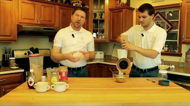 How to Make Homemade Peanut Butter the Right Way! смотреть онлайн