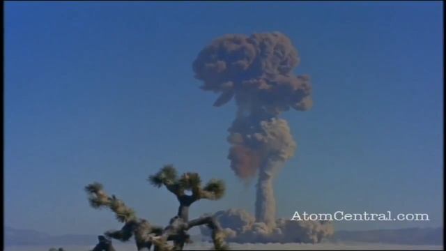 Ядерные взрывы со звуком смотреть онлайн