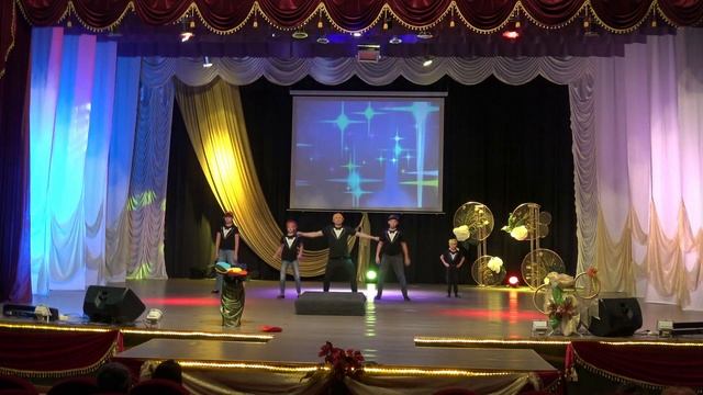 Танц-акробаты "Рок-пирамиды" смотреть онлайн