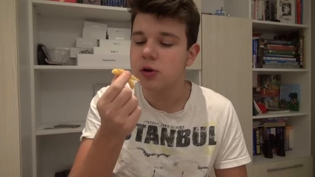 ОбЖор Снэк Бокс из KFC смотреть онлайн