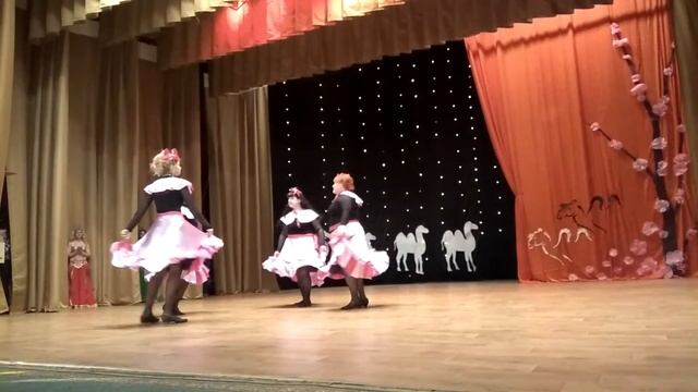 Школа танцев Саламона Пляра смотреть онлайн
