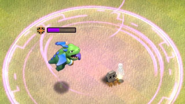 Level 1 Troops with Rage Spell Vs Max Level Troops | Clash of Clans смотреть онлайн