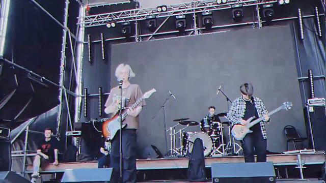 все сниппеты с альбома CUPSIZE - И это слушают ваши дети?