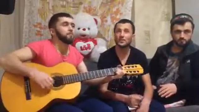 Памирц зажигает на гитаре смотреть онлайн
