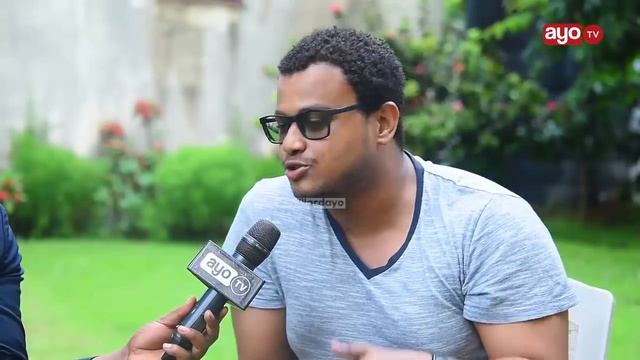 KIJANA WA KITANZANIA ALIYETENGENEZA APP KAMA WHATSAPP "WAMESHAJIUNGA WATU 100" смотреть онлайн