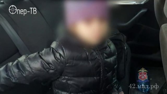Полицейские Новокузнецка помогли вернуться домой заблудившейся в городе первокласснице смотреть онлайн