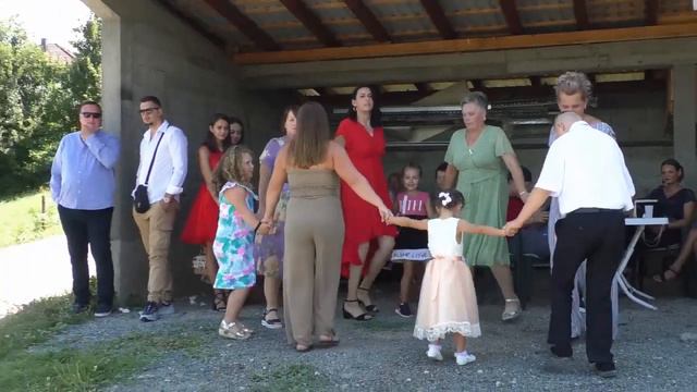 Kolo Okolo Uz Pjesmu Hadžije Živinice: 08 08 2021 Nečko & Hari