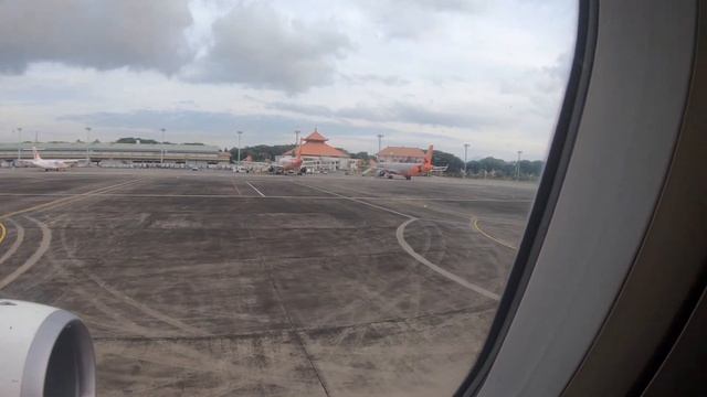 ЛЕТИМ в КУАЛА-ЛУМПУР из БАЛИ AIR ASIA ОТМЕНИЛИ РЕЙС!ПЕРЕЛЕТ,БАГАЖ,АЭРОПОРТ,ЗАСЕЛЕНИЕ в ОТЕЛЬ OASIA. смотреть онлайн