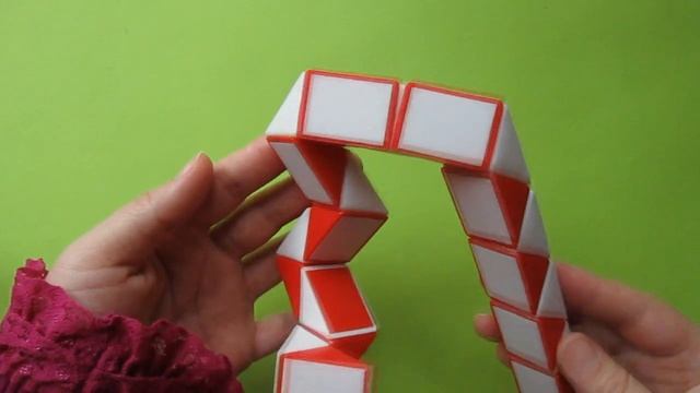 Smiggle Snake puzzle Stand for iPhone. Rubik snake Stand for Smartphone. Rubik's Twist 24 смотреть онлайн