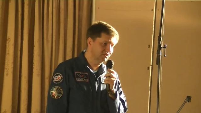 Выступление космонавта А Н Бабкина в Доме ученых НЦЧ РАН 06 06 2017 смотреть онлайн
