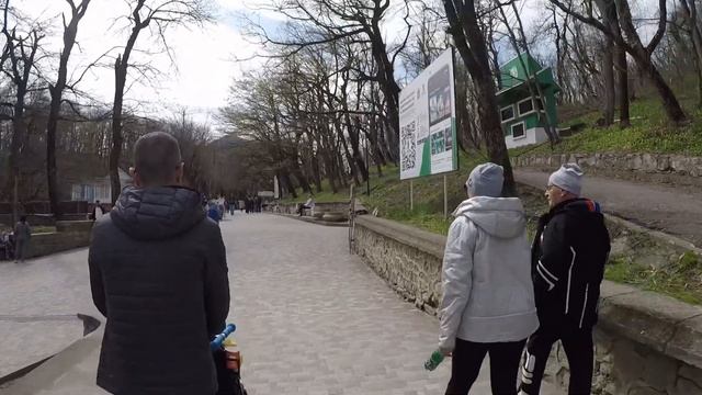 Железноводск Парк 3 апреля и прогулка по терренкуру. #кисловодск #пятигорск #горы #ессентуки #кавка смотреть онлайн