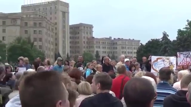 1 06 2014 В Харькове прошел митинг под лозунгом #SaveDonbassPeople смотреть онлайн