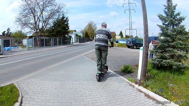 Uber Scoot Powerboard ES06 смотреть онлайн