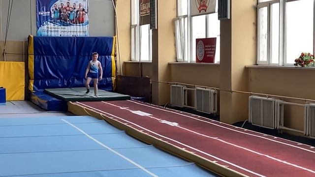 Чемпионат Украины по прыжкам на акробатической дорожке г.Винница 06.04.2021 (квалификация) смотреть онлайн