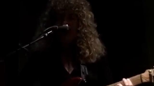 Comfortably Numb Teresa Russell Live (Stereo Version) смотреть онлайн