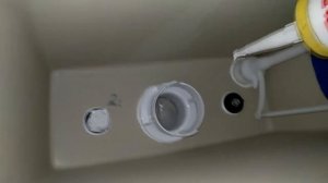 Как установить сливной  бачок на унитазе, чтоб он в будущем не потёк!!!