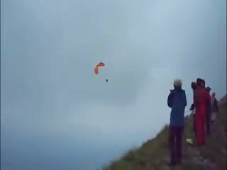 Почти разбился смотреть онлайн