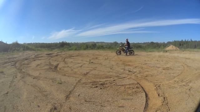 SUZUKI DRZ 400 KAYO T2 смотреть онлайн