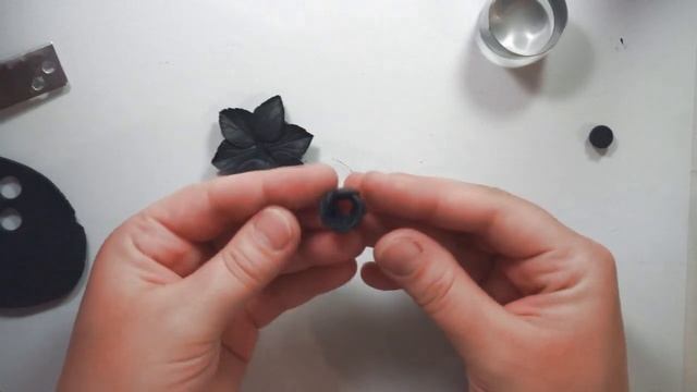 Мастер-класс: Брошь "Черное золото" из полимерной глины FIMO/polymer clay tutorial смотреть онлайн