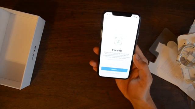 Распаковка iPhone X. Американская версия смотреть онлайн