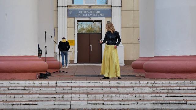 【4K】Екатерина Лаврова - "Спичка" смотреть онлайн