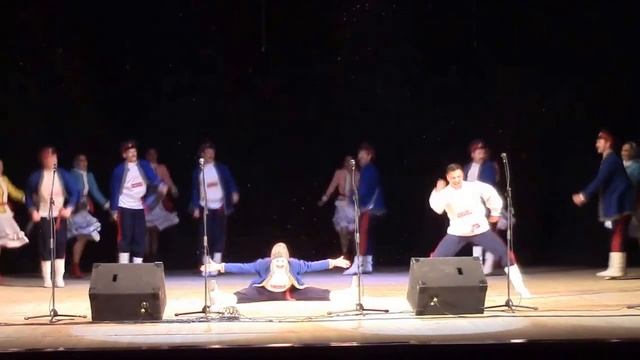 БИС. Народные танцы. "Зимние забавы" смотреть онлайн