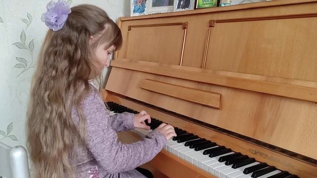 Д. Шостакович "Шарманка" виконує Софія смотреть онлайн