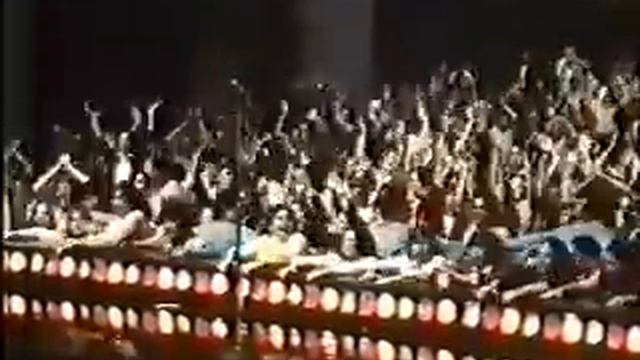 VIDEO - THE IDOL MAKER - Ceasre (Peter Gallagher) - I Got A Story To Tell.avi смотреть онлайн