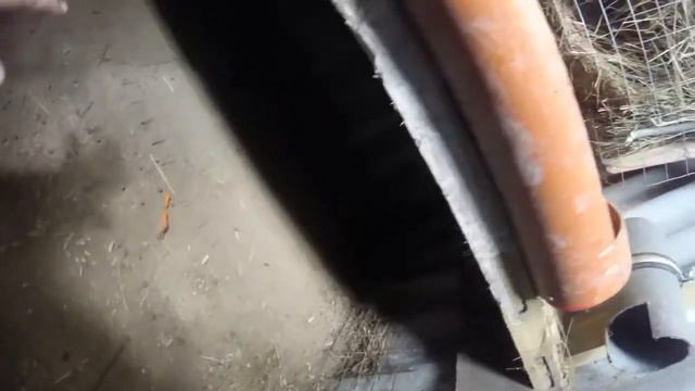 ОБЕД В КРОЛИЧЬЕЙ НОРЕ!!ОБЗОР ЯМЫ!!! видео со старого канала "Стрелецкий кролик" смотреть онлайн