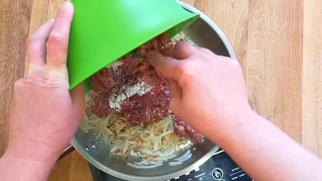 КУРИНАЯ ПЕЧЕНЬ в Сметане с ГОРЧИЦЕЙ / Самая НЕЖНАЯ и Тающая во рту / ТРАПЕЗА HOUSE смотреть онлайн