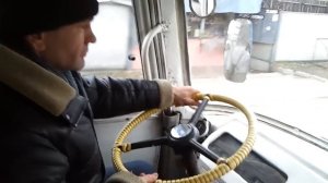 Начальник учит как нужно ездить на Пазике!!!!