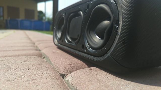 Sony SRS-XB30 TEST TEASER TRAILER смотреть онлайн