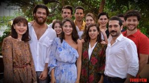 НАСТОЯЩИЙ КОШМАР ДЛЯ ДЕМЕТ ОЗДЕМИР НАЧАЛСЯ ПОСЛЕ ОКОНЧАНИЯ «РАННЕЙ ПТАШКИ». Демет Оздемир.