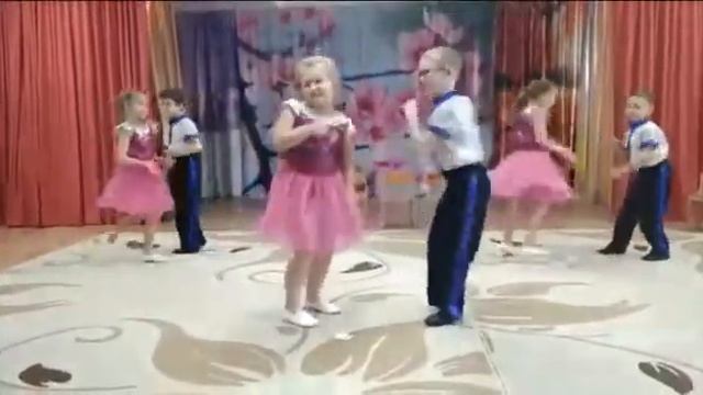танец "Дискотека" смотреть онлайн