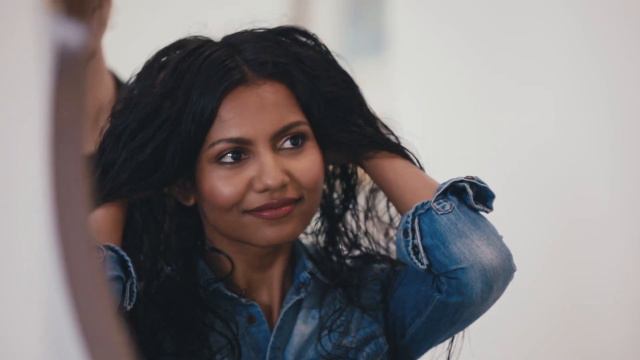 How To Use Volumizing Primer with Adir Abergel смотреть онлайн