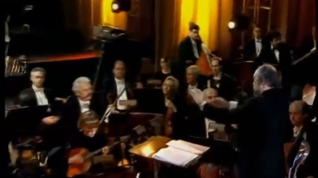 Дороги Дмитрий Хворостовский смотреть онлайн