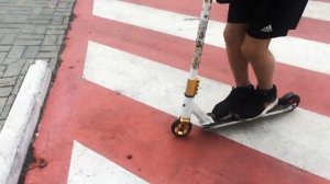 Трюки на трюковом самокате!???