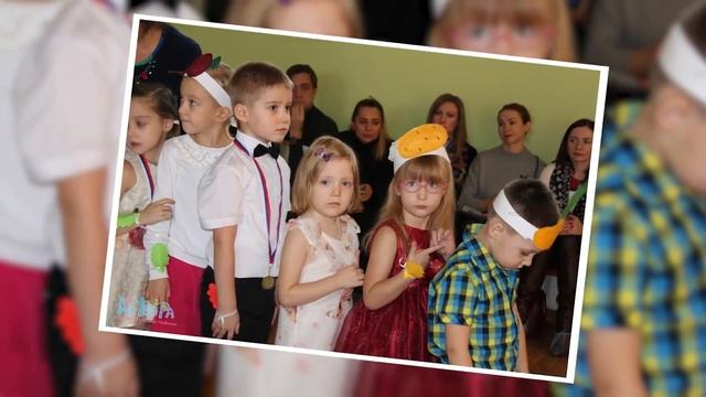 Слайд шоу 'Праздник осени 2017' в детском центре 'ДеТвоРа' смотреть онлайн