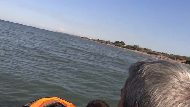 кучугуры покатушки на гидроцикле с сыном