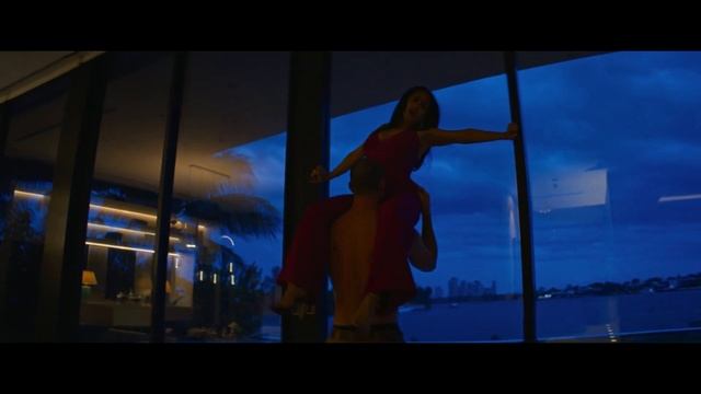 Magic Mike's Last Dance Channing Tatum teasing Salma Hayek смотреть онлайн