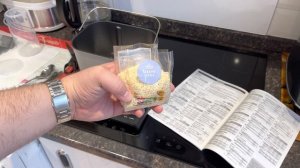 Panasonic SD-YR2540 Breadmaker - Unboxing & Review