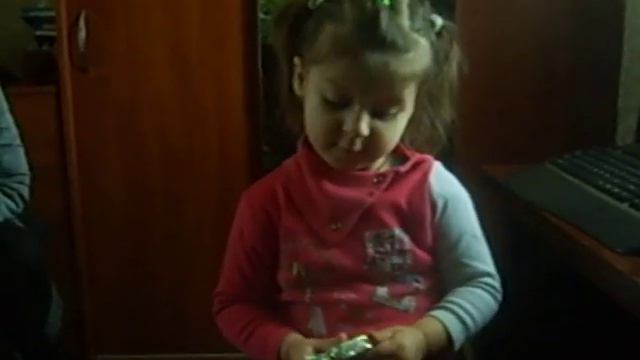 песенка про елочку в исполнении Настёнки, Настя Pictures,умный ребенок смотреть онлайн
