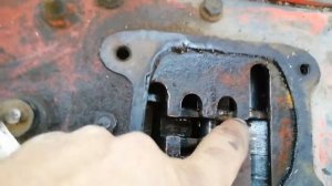 Не выключается скорость т-25