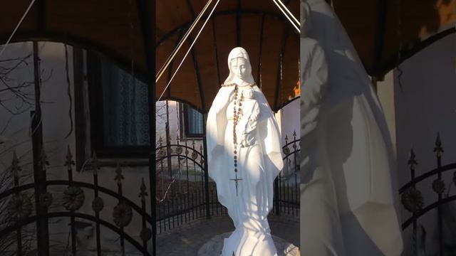 Ave Maria смотреть онлайн